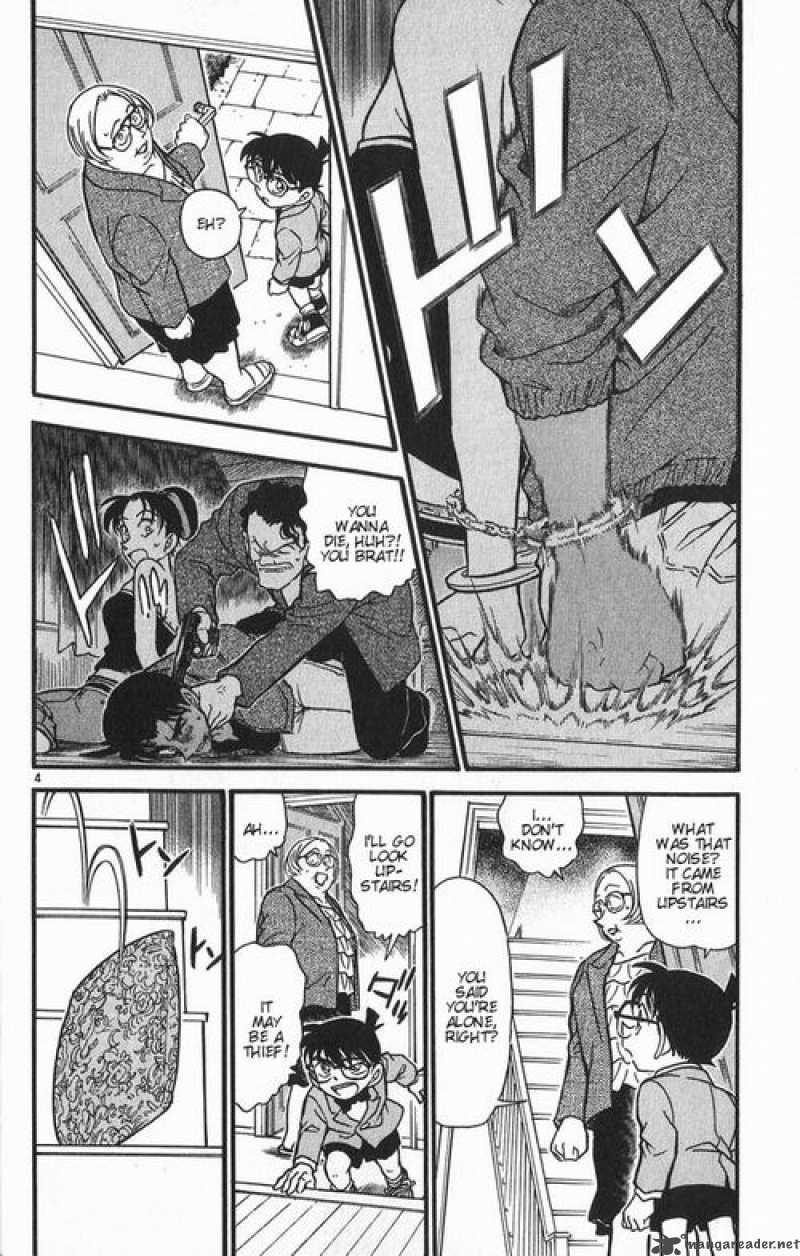 Read Detective Conan Chapter 391 Heiji and Kazuha in Grave Danger 2 - Page 4 For Free In The Highest Quality