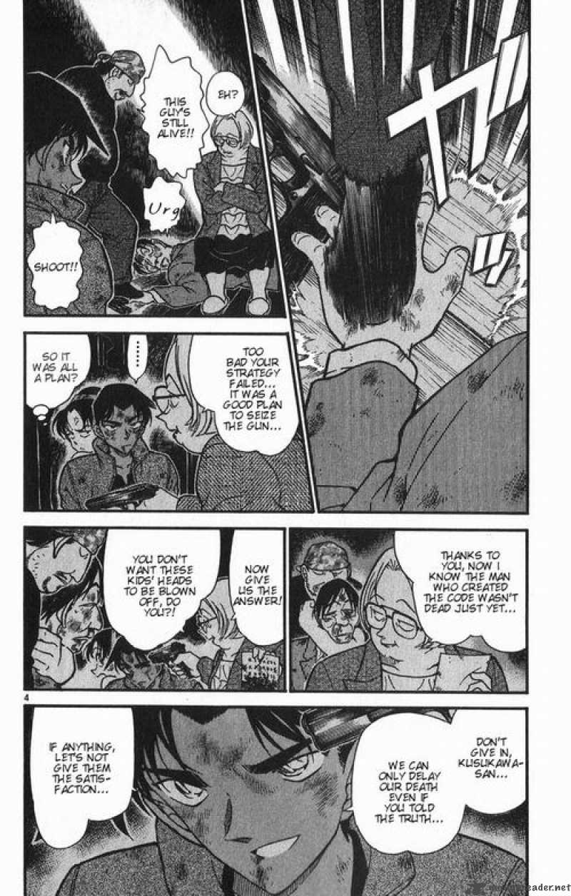 Read Detective Conan Chapter 392 Heiji and Kazuha in Grave Danger 3 - Page 4 For Free In The Highest Quality